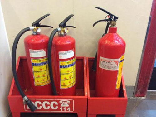 Hướng dẫn cách nhận biết bình chữa cháy hết hạn sử dụng đảm bảo an toàn tuyệt đối