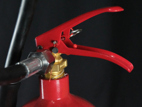 Cách bảo quản bình chữa cháy bột và CO₂ chuẩn từ A-Z