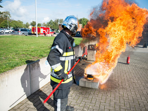 Chất rắn dễ cháy là gì? Tất tần tật những thông tin cần biết - 3